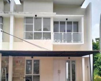 Rumah ready tinggal 5 unit dekat mall stasiun dan toll