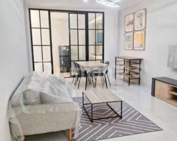 Rumah Bagus Furnished siap huni Di Perumahan Elite Citrasun