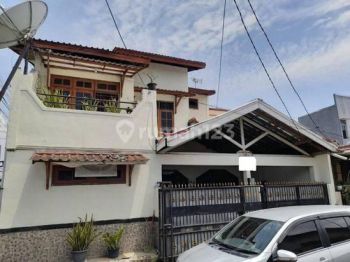 Di Sewakan  Rumah Bagus SHM - Sertifikat Hak Milik