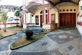 RUMAH LUAS DI JLN BOULEVARD PERUMAHAN PUNCAK DIENG, MALANG