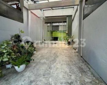 Rumah Modern Minimalis Best Price Di Kebayoran Baru