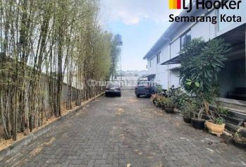 Bangunan Gudang pabrik di Kawasan Industri Candi