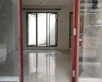 Rent Rumah: Northwest Lake