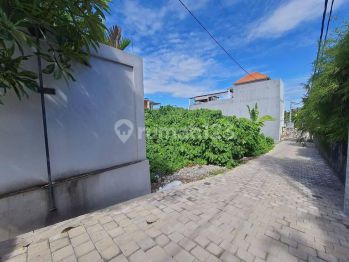 Tanah di Berawa , Canggu, Lingkungan Villa