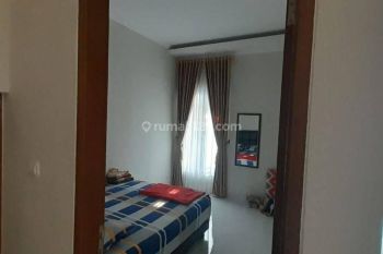 Rumah 2 Lantai Modern Minimalis dekat Cipadu Jaya