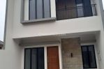 thumbnail-rumah-2-lantai-modern-minimalis-dekat-cipadu-jaya-2