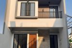 thumbnail-rumah-2-lantai-modern-minimalis-dekat-cipadu-jaya-1