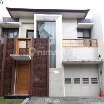 RUMAH BAGUS KEREN MURAH SIAP HUNI THE GREEN