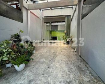 Rumah Modern Minimalis Best Price Di Kebayoran Baru