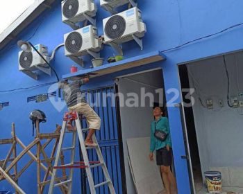 KOST di Woltermongisidi full penghuni