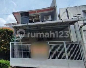 Rumah Paviliun Untuk Tinggal, Kantor 5menit Ke Stasiun Kereta