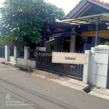 Rumah Sewa Jati Padang, Luas Tanah 150m, Bangunan 2 Lantai, Cocok Untuk Tempat