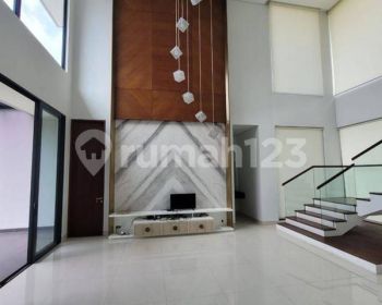Rumah Baru Semi Furnished di Sayap Setiabudi Bandung