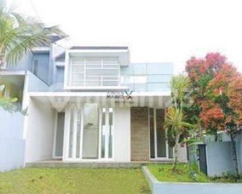Rumah Villa Semi Furnished di Kawasan  Panderman Hill - Sisir, Batu Malang