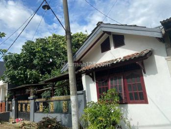 Sawangan Depok Kompleks Bdn, Rumah Dalam Komplek Depan Taman