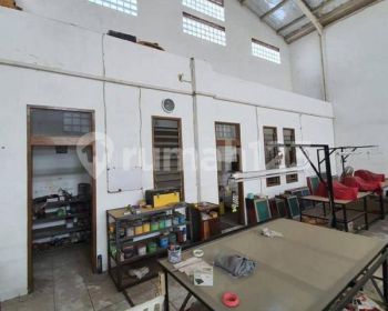 Gudang Strategis Harga Murah di Leuwisari Bandung