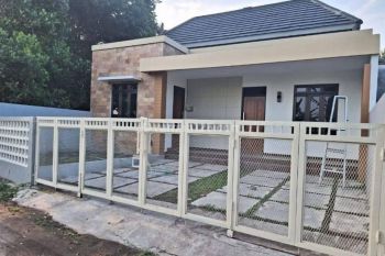 Jual Rumah Baru Luas 126m SHM Lokasi Ngaglik Sleman Yogyakarta