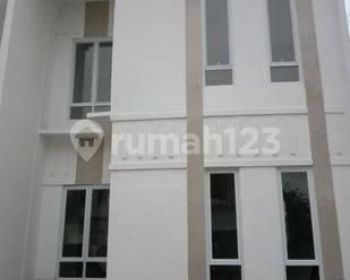Rumah Siap Huni di Golden Prime Bintaro Tangerang Selatan