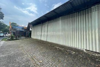 Jual Tanah + Bangunan Komersil Jalan Raya Provinsi Pare, Kediri