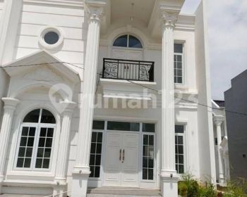 Rumah BARU MEWAH American Classic dlm Cluster Etty