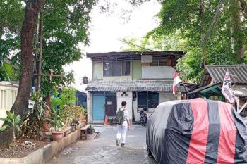 Rumah Asri Di Menteng  Jl Surabaya Jakarta Pusat SHM
