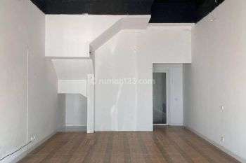 Ruko Golden 8 di Gading Serpong, Tangerang 100 M