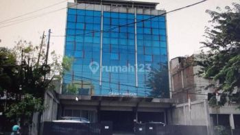 Gedung Perkantoran Graha Matahari