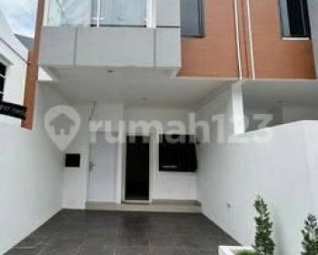 Di Sewakan Kan Rumah Baru Lokasi Fantastis Cempaka Putih Tengah