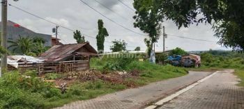 Tanah Premium Dekat Swalayan Aneka Manyaran Semarang, SHM Ready