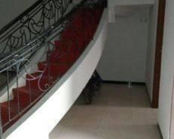 Dijual Rumah 2 Lantai di Regency Kuda Dua Jagir, Surabaya