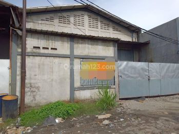 kan Gudang Di Bayur Naglasari, Kota Tangerang, Banten