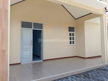 RUMAH 1 LANTAI SIAP PAKAI PUSPOWARNO SEMARANG BARAT