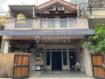 Rumah 2 Lantai Harapan Baru 1 Kota Bekasi
