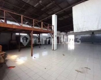 Gudang Bagus Strategis di Padalarang Main Road