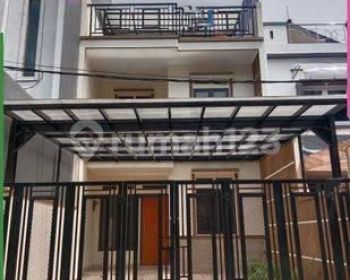 Harga Heboh Rumah Baru 3 Lantai Di Salendro Kota Bandung 8M8