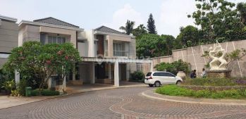 Rumah modern minimalis River Valley Lebak bulus mewah