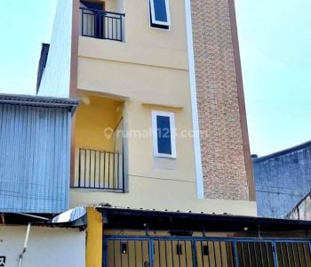 Ruko Siap Huni Di Tengah Kota Jalan Gunung Nona Baru