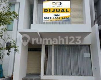 Di Jual Rumah Siap Huni Puri Botanical Residence