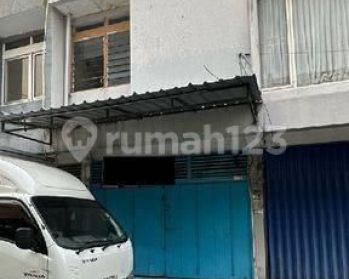Ruko Siap Pakai di Jalan Kartini