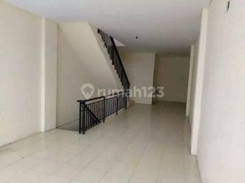 DISEWAKAN RUKO 4 LANTAI DI EMBONG KEMIRI SQUARE