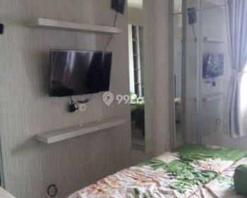 Green Pramuka Unit STUDIO Furnish Penelope Per TAHUN