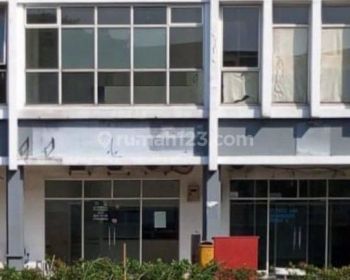 Di jual Ruko 2 lantai di apart scientia ready siap.pakai