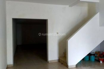 RUKO 2 LANTAI DI METLAND TRANSYOGI CILEUNGSI