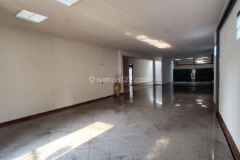 Di Jual Ruang Usaha Bagus Di Mainroad Jamika
