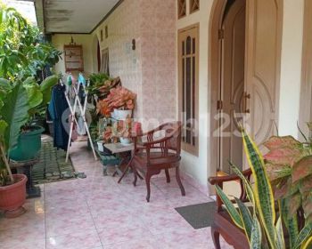 Dijual cepat rumah nyaman di Perumahan nilakandi dekat busway puribeta