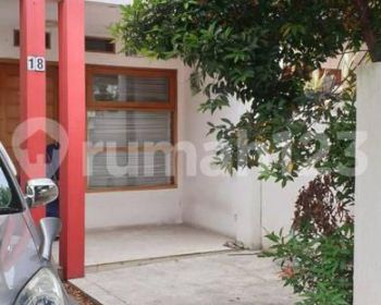 Di Sewakan Segera Rumah Hunian Nyaman Lokasi Strategis di Suryalaya Buah Batu