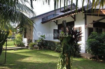 Dijual Cepat Rumah Hitung Tanah Dalam Komplek Nempel Bintaro