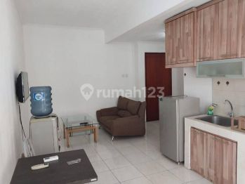 Apartement Sudirman Park 2 BR 68m2 Furnished Bagus Lokasi Perkantoran