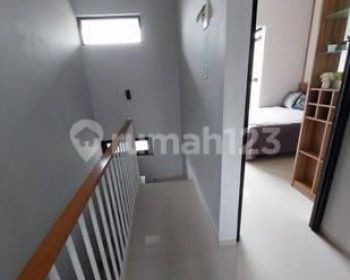 Rumah 2 Lantai Kopo Sayati 900 Jutaan