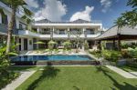 thumbnail-for-sale-freehold-luxury-villa-spesification-6-bedroom-luxury-villa-canggu-beach-2